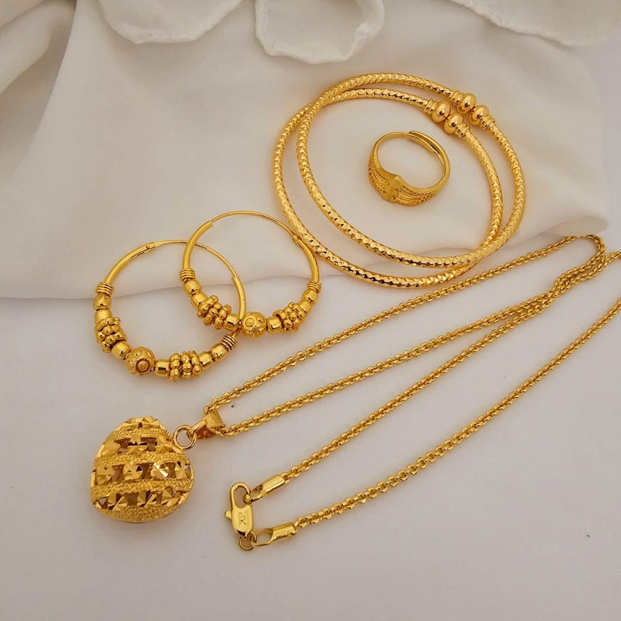 Elegant style jewelry