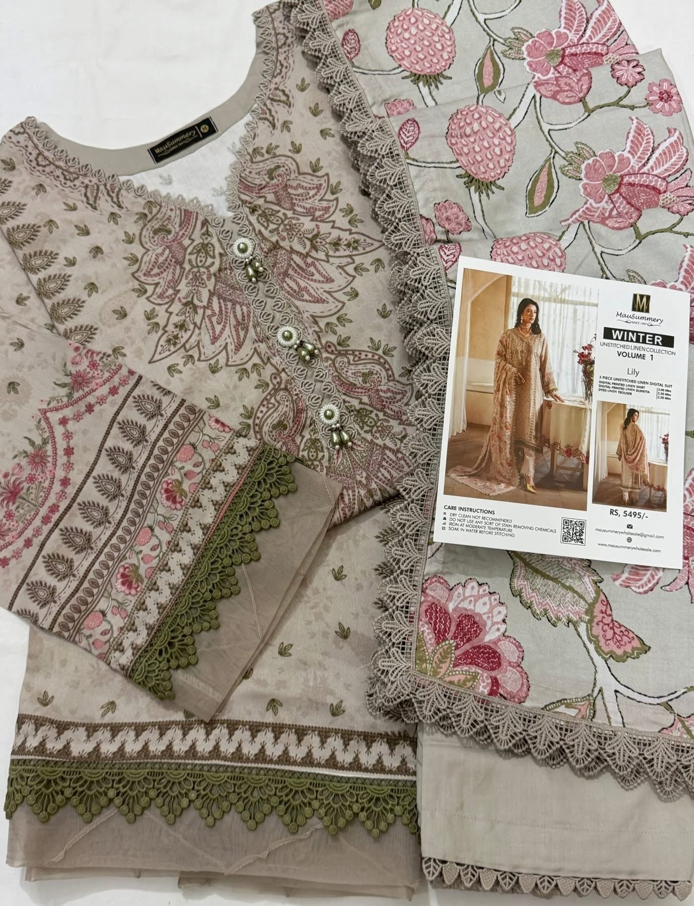 * Collection Ready To Wear