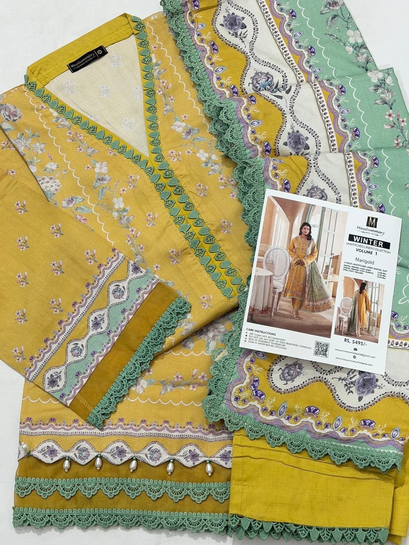 * Collection Ready To Wear