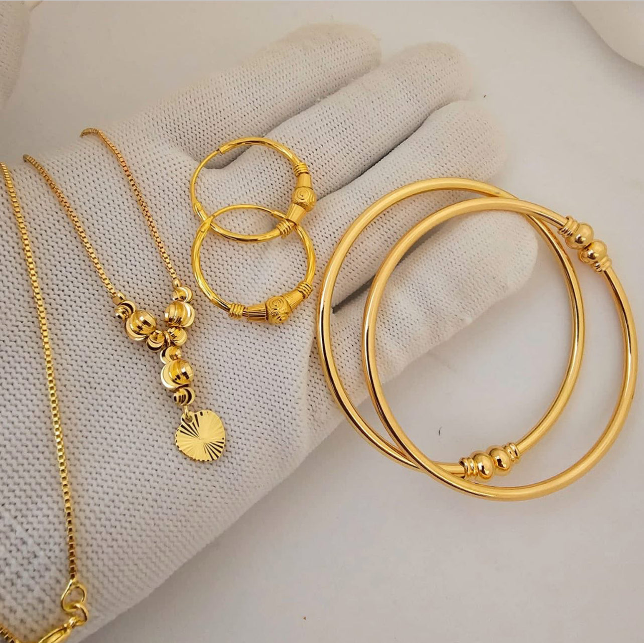 Elegant style jewelry